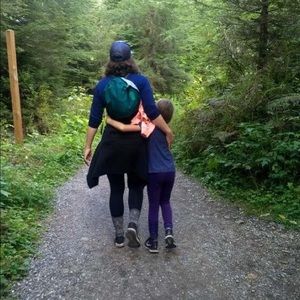 Meet your Posher, Leslie